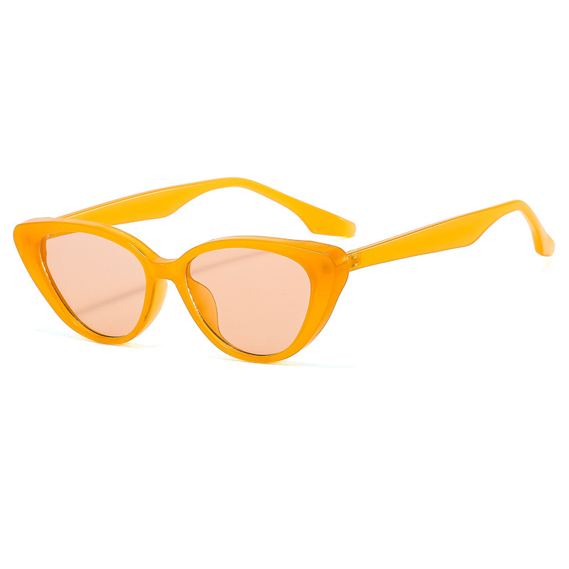 Retro triángulo gato ojo cara pequeña gafas de sol de las mujeres de alto grado ins negro pequeño marco protección solar estilo foto gafas de sol