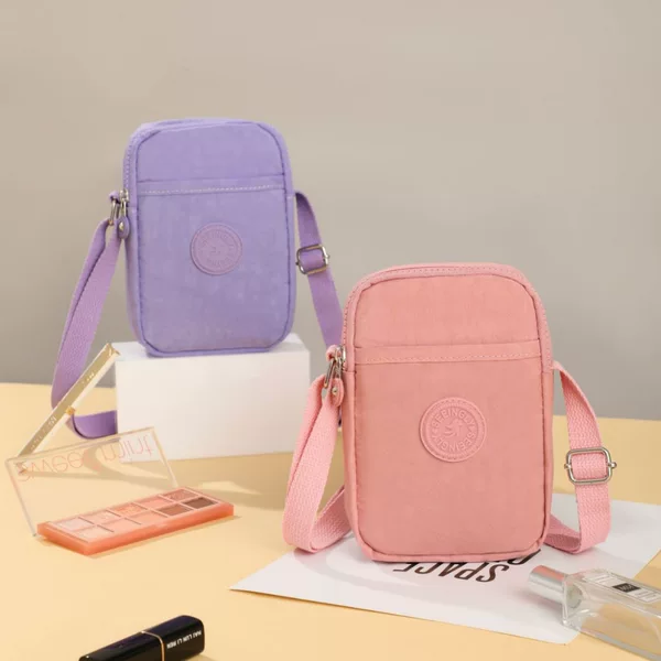 Factory Direct Foreign Trade mobile phone bag new simple cross-border multi-color waterproof crossbody nylon mobile phone bag wholesale