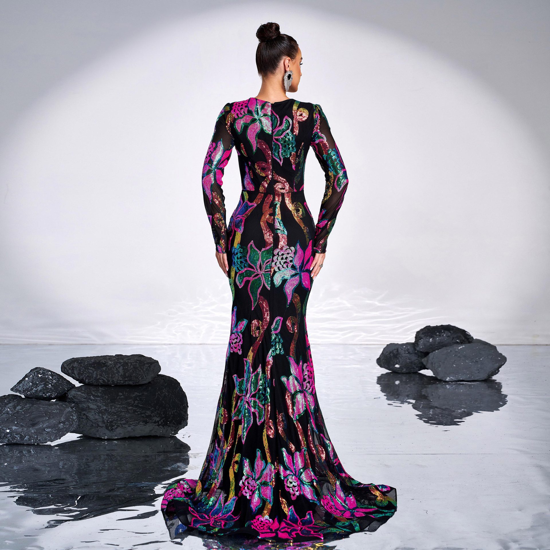 Cross Border European And American Long Sleeved Round Neck Sexy Hollow Long Sequined Banquet Fishtail Evening Dress Bridesmaid Dress Dress Women_ecoleips.com