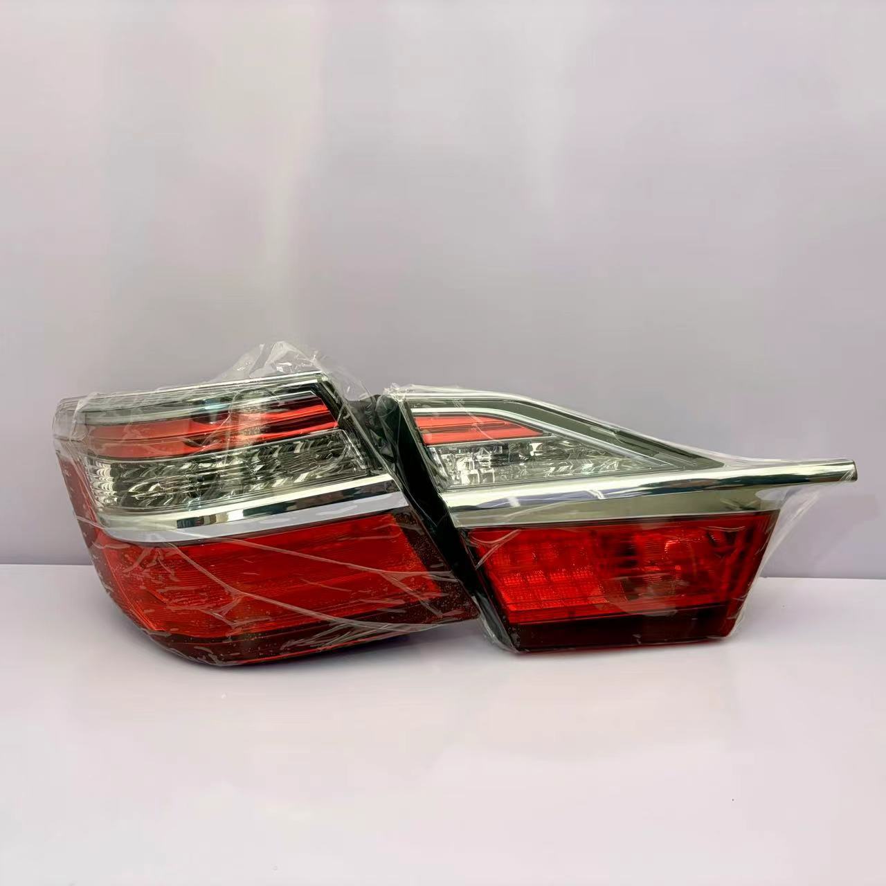 Suitable for 06-20 Toyota Camry rear tail lamp assembly left and right brake reversing lamp cover shell turn signal