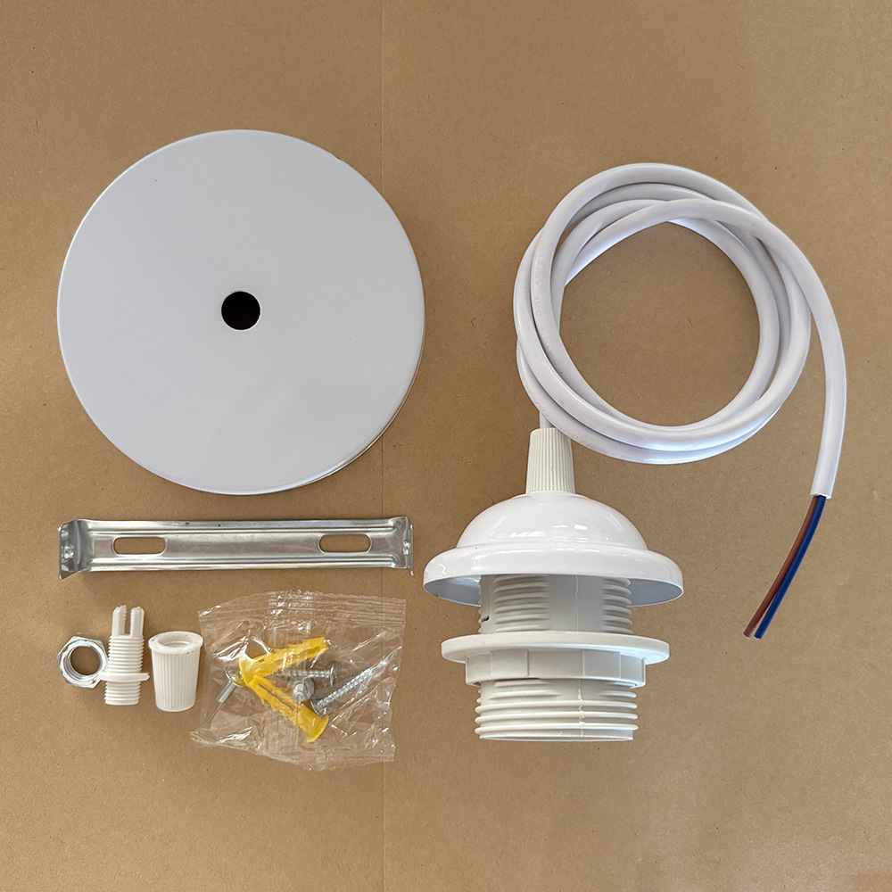 Zhongshan E27 portalámparas portalámparas portalámparas de plástico con hilo Bombilla retro Restaurante creativo Diy Línea de lámpara Taza de lámpara