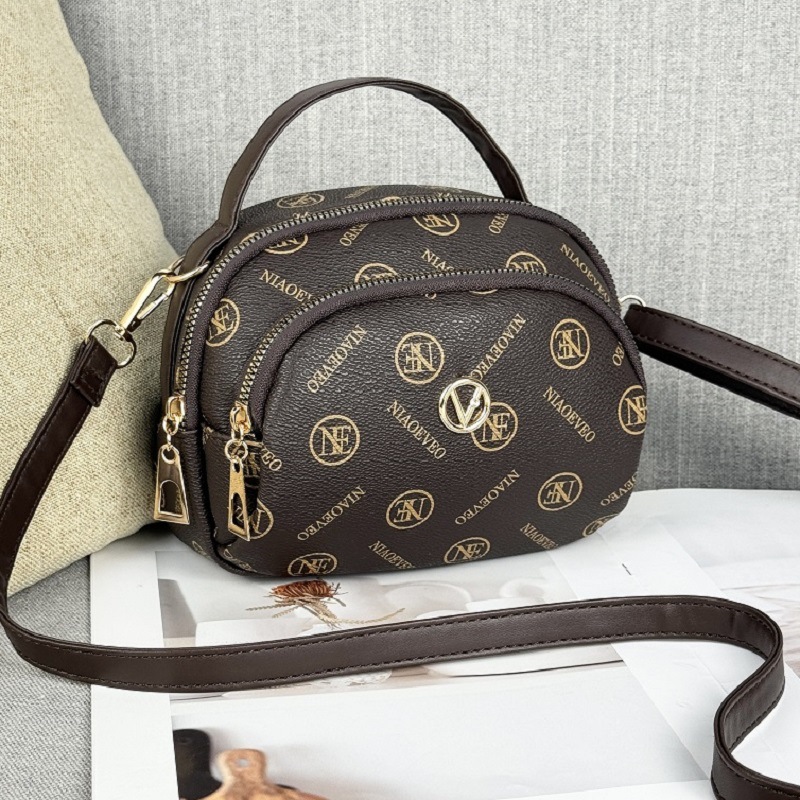 광저우 수하물 2024 새로운 어깨 크로스 바디 백 대용량 다층 소형 가방 캐주얼 올 매치 휴대 전화 동전 지갑 가방