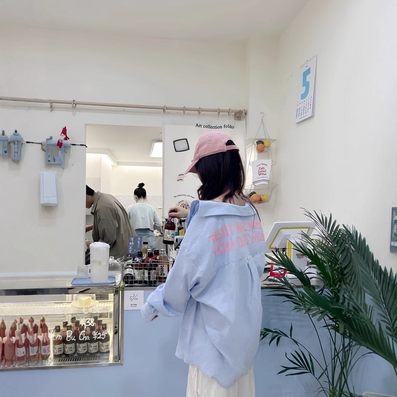 Korean Style Unique and Chic Shirt Blue and White Stripesd Shirt Autumn and Summer New Style 2025 Loose Casual Sun Protection Thin Jacket Korean Style Unique and Chic Shirt Blue and White Stripesd Shirt Autumn and Summer New Style 2025 Loose Casual Sun Protection Thin Jacket