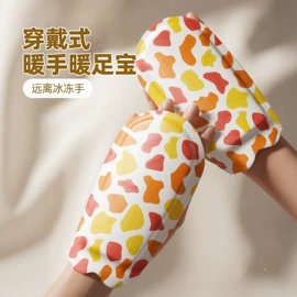 湿巾纸;蜡烛;一次性洗脸巾