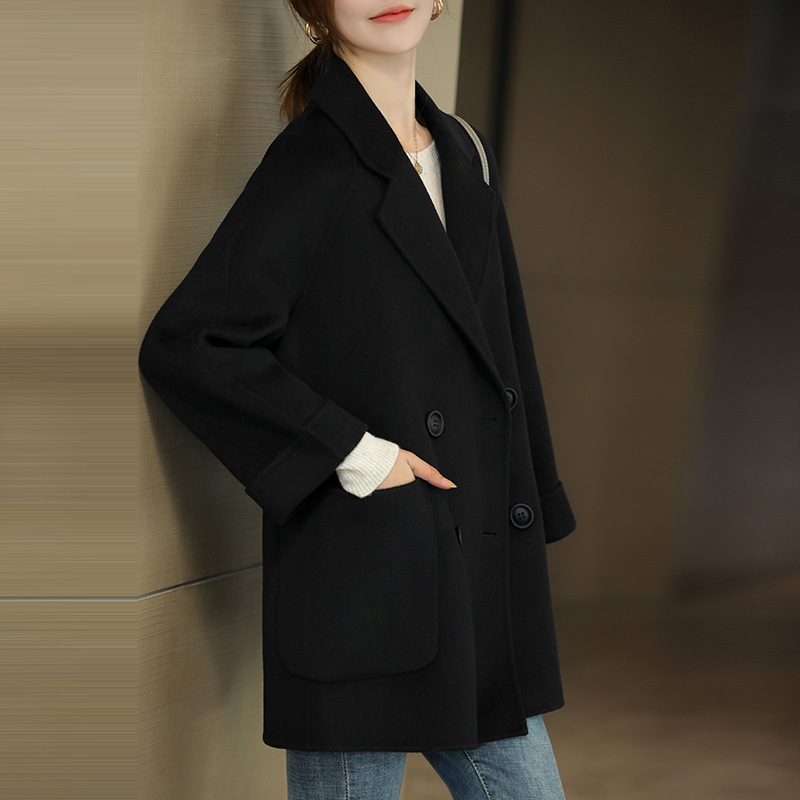 Black solid color regular style (niche design/unique and beautiful/European good…