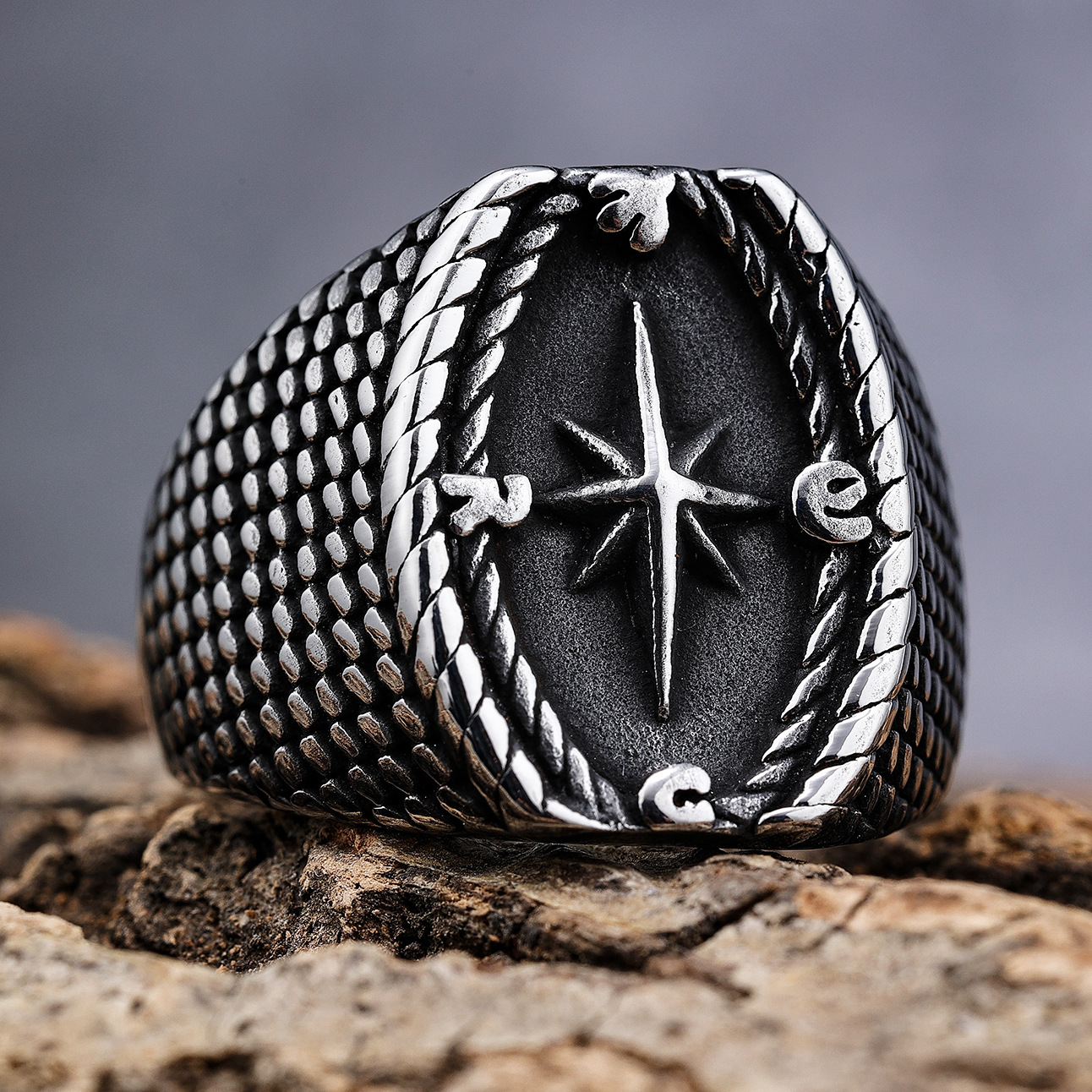 1 Piece Quantity Holiday, Nightclub, Bar Occasion Hip-Hop Punk Compass 304 Stainless Steel Men'S Rings