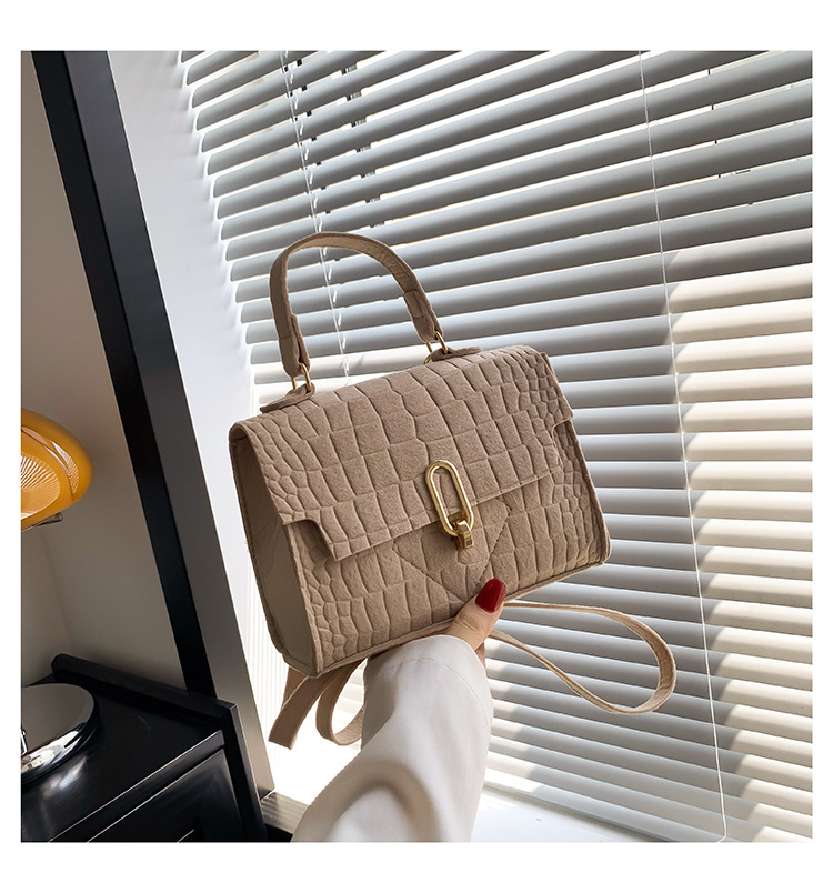 Street Occasion Felt Material Women's Medium Felt Solid Color Streetwear Flip Cover Handbag