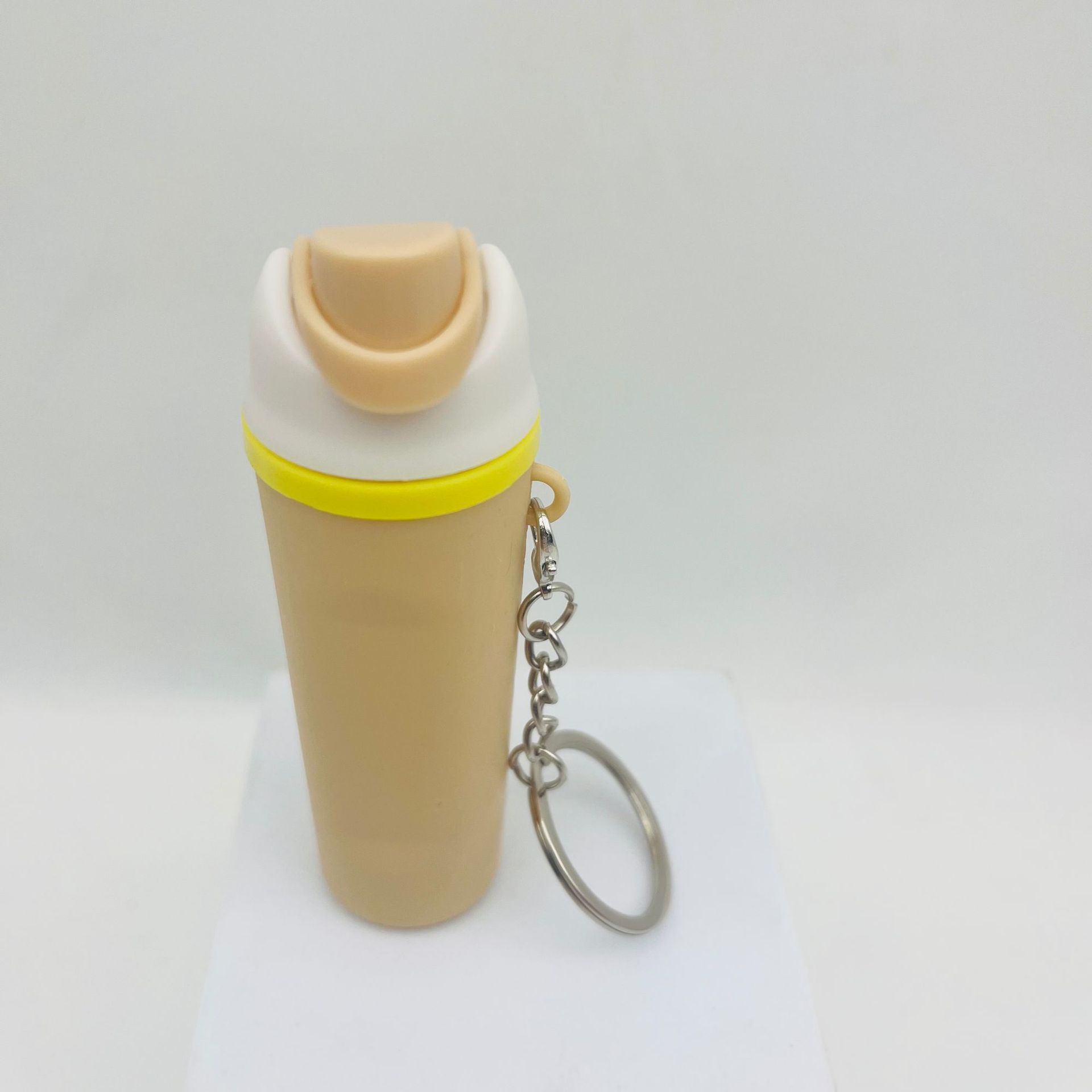 Explosivos transfronterizos Stanley Stanley Stanley llavero colgante día de la madre llavero puede poner lápiz labial colgante de mochila image 59