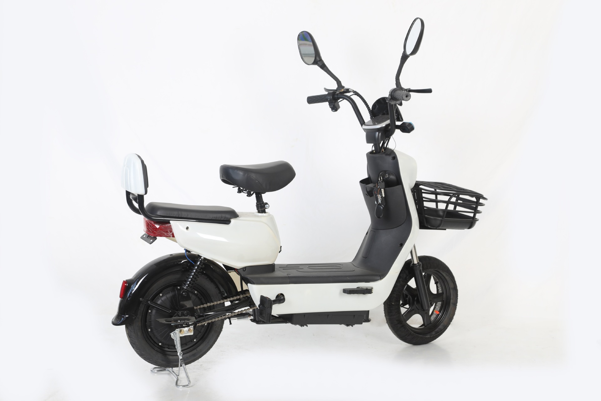 Electric Vehicle Export, Foreign Trade, Electric Motorcycle Processing, Battery Car Cross-Border Wholesale, New National Standard Models, Cross-Border Certification Area