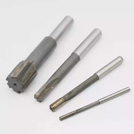 车刀;铣刀;丝锥