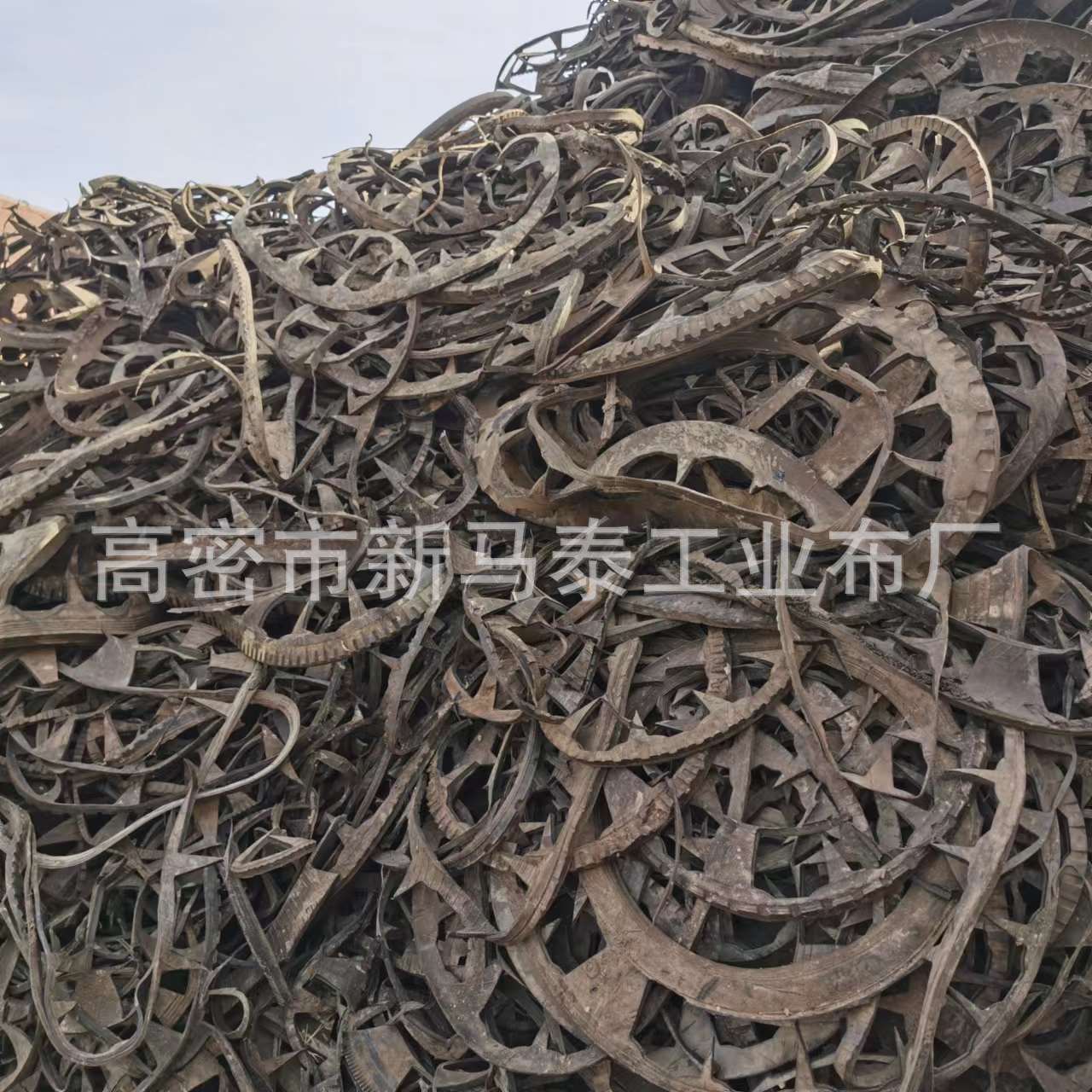 龙线胎再生胶粉轮胎翻新专用厂家直销尼补强材料橡胶地砖沥青建材