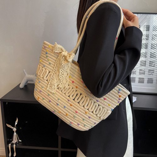 Large-capacity bag women's bag  winter new fashion commuter shoulder bag versatile vegetable basket portable tote bag