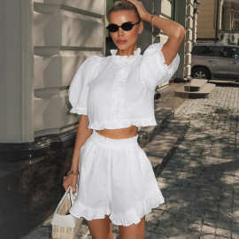 欧美新款2025秋季通勤套装女立领泡泡袖荷叶边上衣短裤休闲两件套