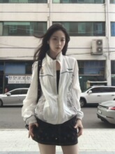 2025潮牌三条杠趣味字母立领外套女春秋氛围感宽松别致夹克棒球服