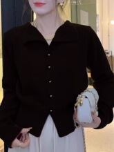 早秋翻领灰色针织开衫毛衣外套女2025新款秋季穿搭短款针织衫上衣