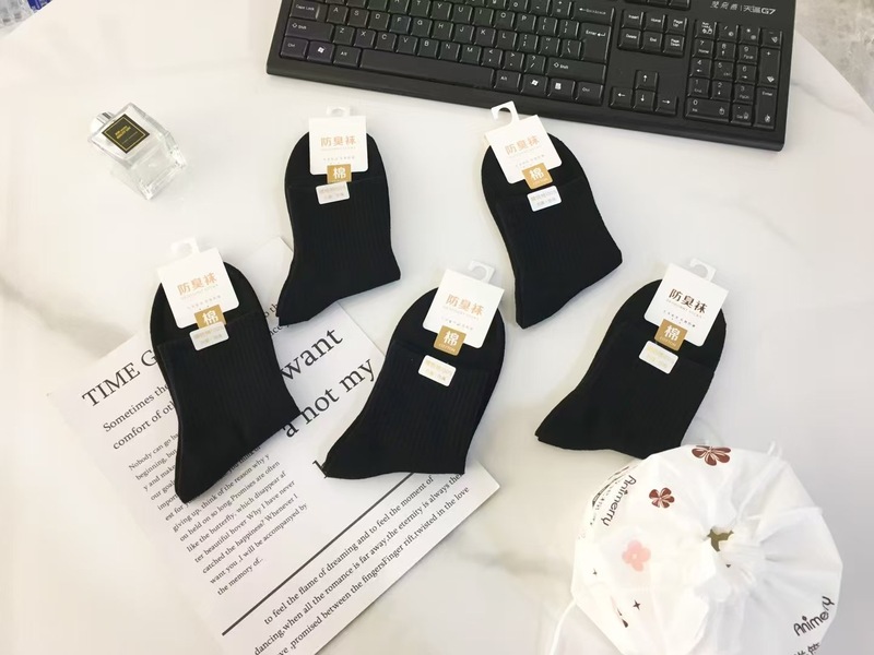 男性用ストッキング、カラフルな綿の毛玉防止秋冬ミッドレングスメンズソックス、ストライプスポーツ秋ハイソックス、男性と女性用|undefined