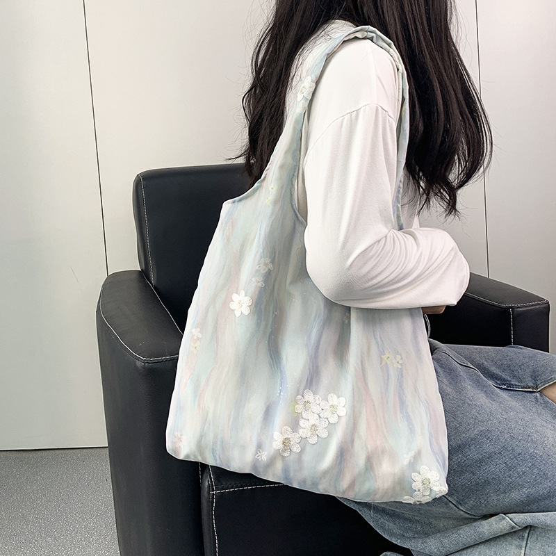 2026 Chinese Style Embroidery Artistic Fresh Fairy Canvas Bag Single Shoulder Tote Bag Large Capacity Commuter Backpack