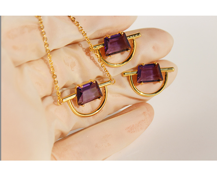 Retro Geometric Copper Plating Zircon Pendant Necklace