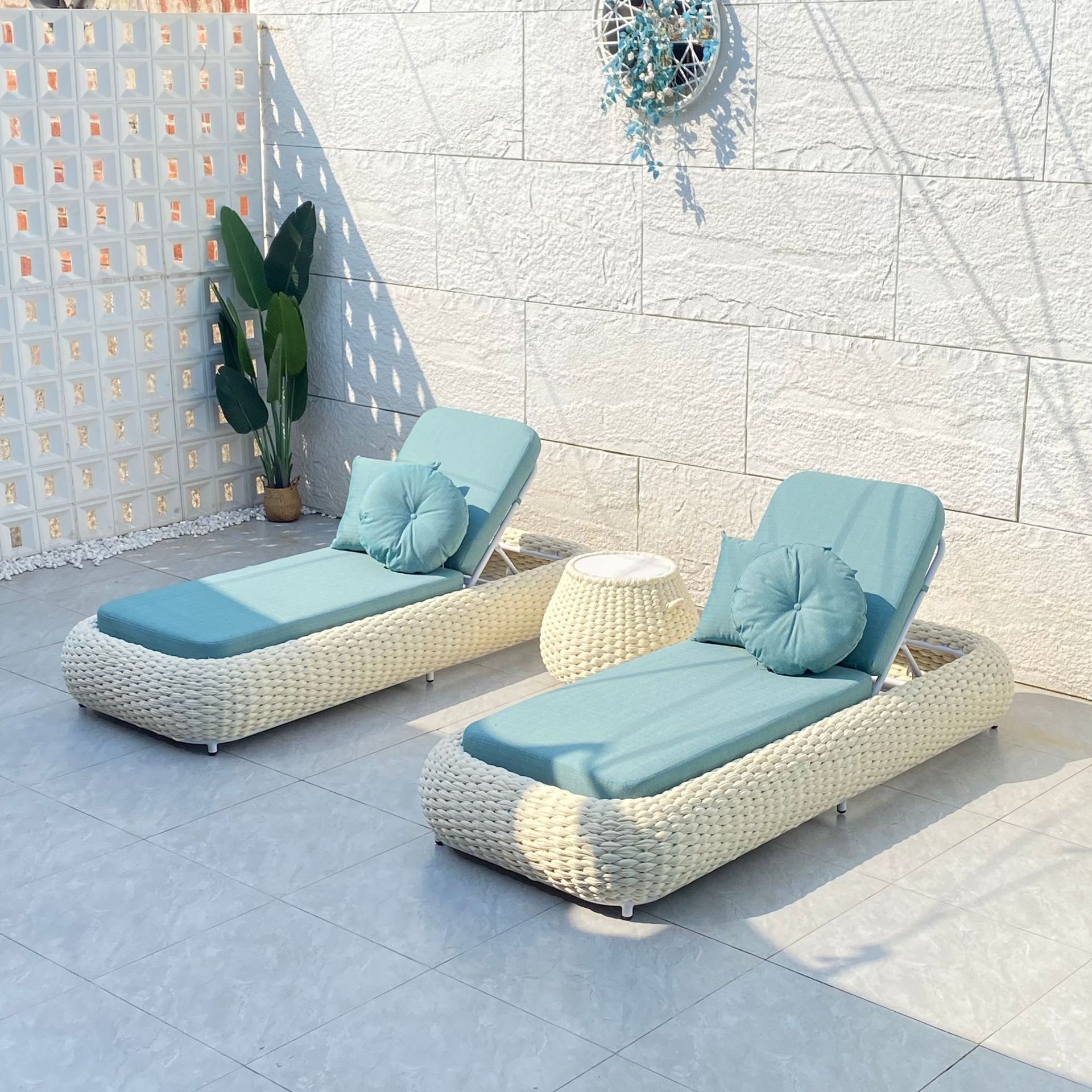 Outdoor Bed Rope Woven Hot Spring Hotel Villa Club Swimming Pool Lounge Chair Sun Bed B&B Seaside Rattan Beach Chair