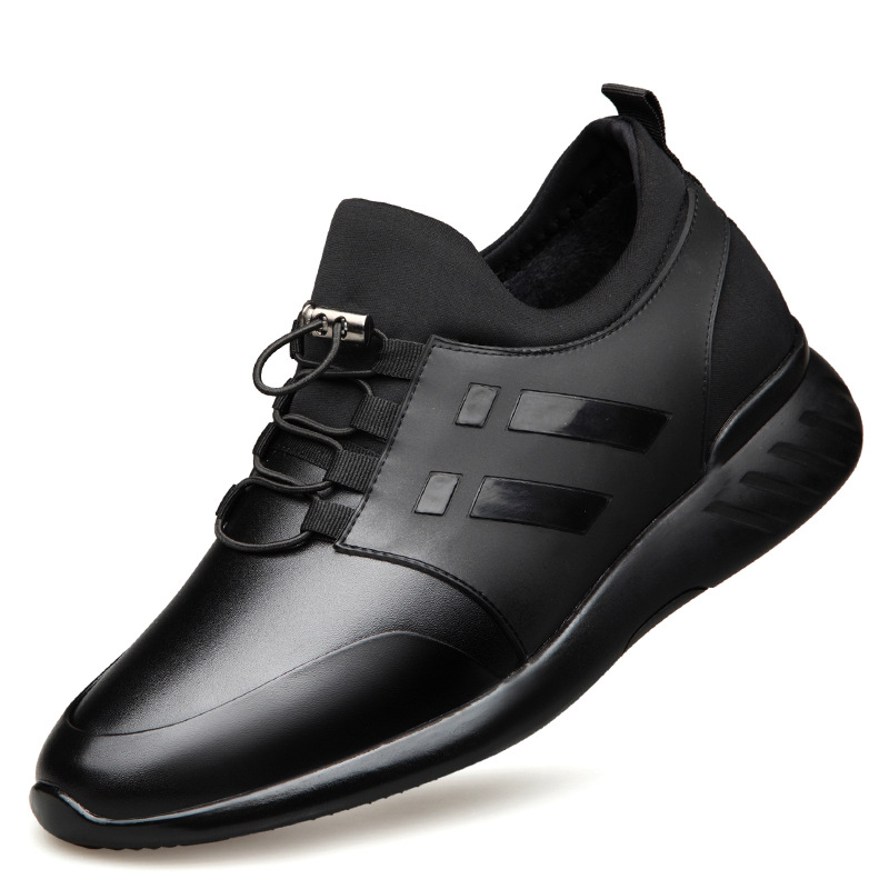 Zapatos de cuero de los hombres de cuero genuino transfronterizos populares de la juventud casual fecha slip-on zapatos de fondo suave Nueva piel de vaca invisible tamaño 4748