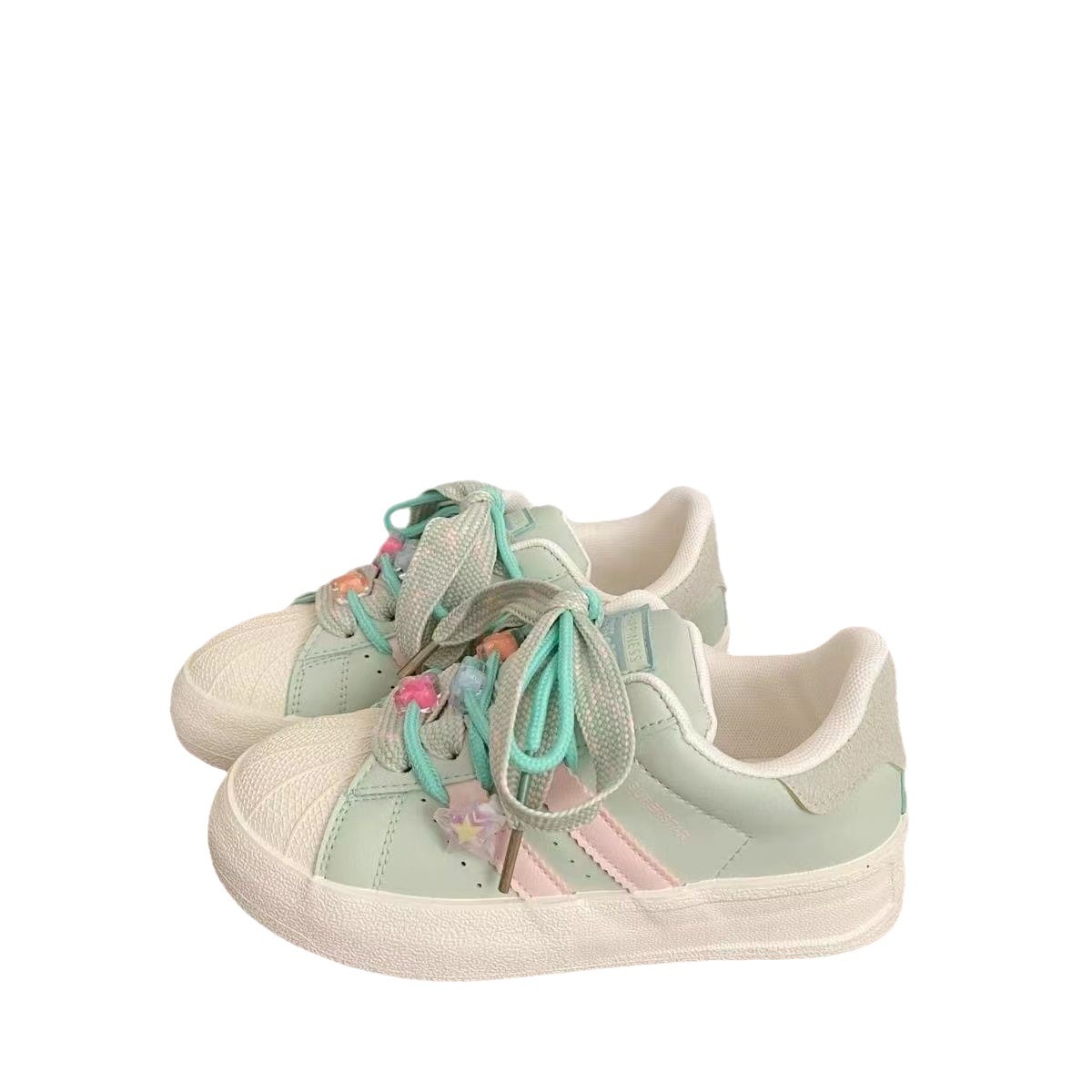 2024 otoño nueva marea nacional original nicho no choque cabeza de concha zapatos blancos de mujer retro puerto zapatos chic