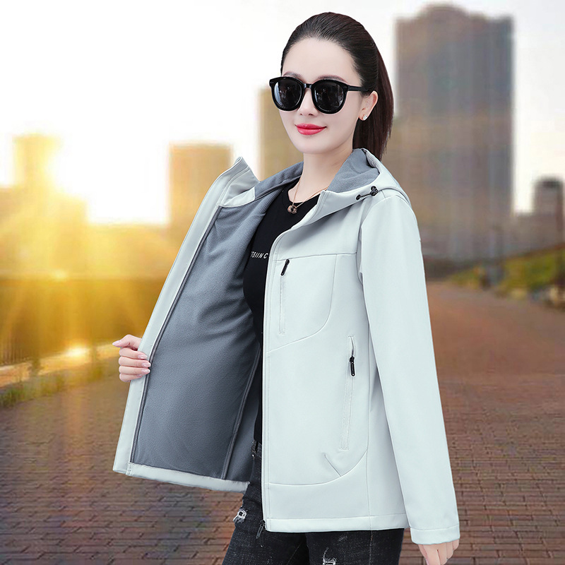 Soft Shell Jacket for Women 2025 Autumn and Winter New Large Size Hooded Windproof Fleece-Lined Warm Mother's Top