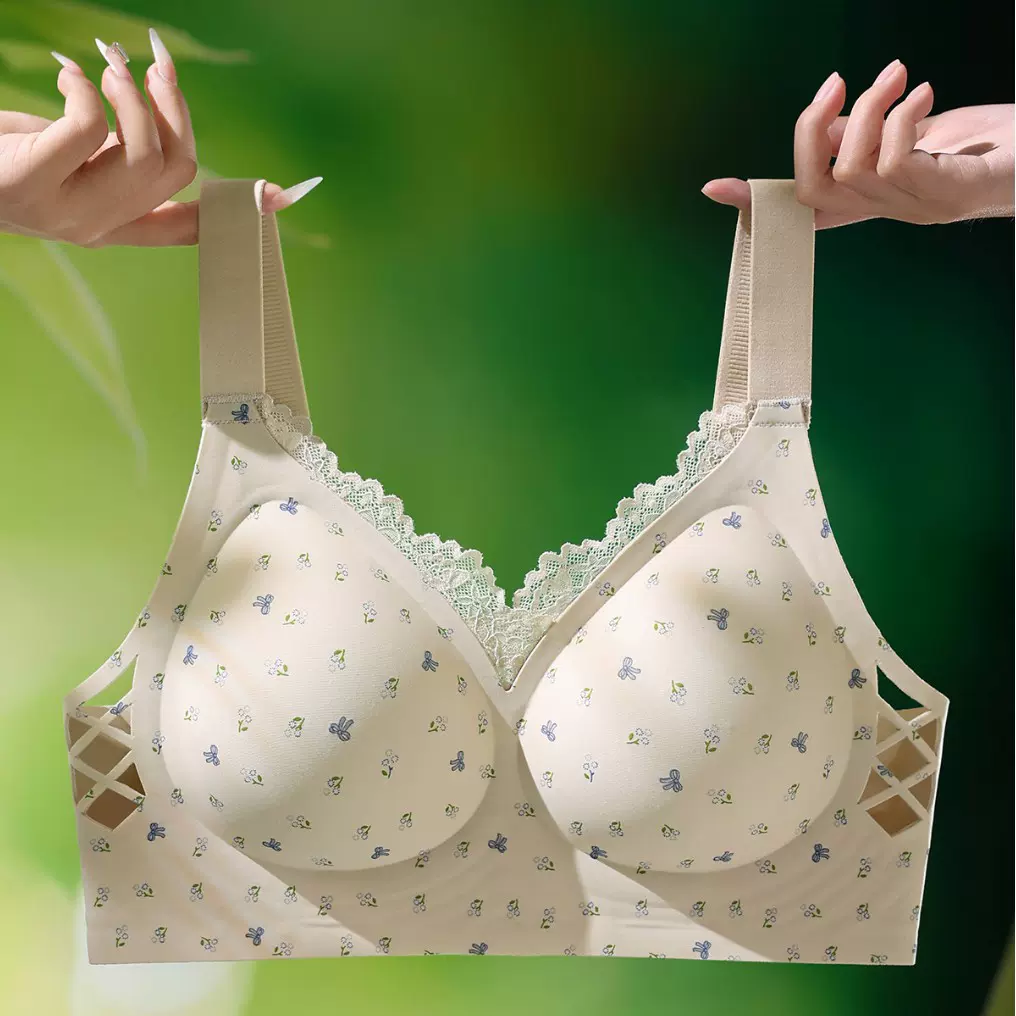 法式碎花无痕内衣女小胸聚拢无钢圈收副乳防下垂少女纯欲蕾丝文胸