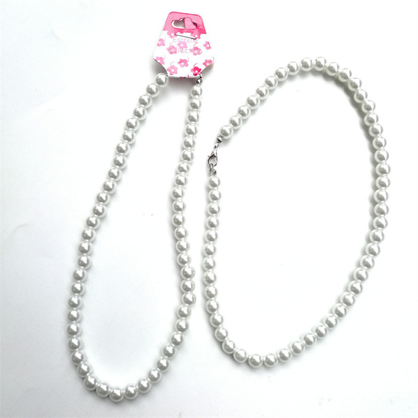 necklace from pearl
