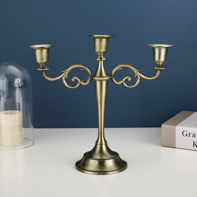 Portavelas con tres o cinco cabezas, accesorios para bodas, cena a la luz de las velas, portavelas para restaurantes, decoración del hogar, adornos de estilo europeo, artesanías huecas.