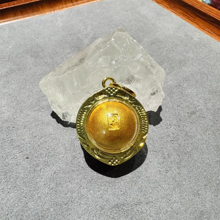 Thai amulet LP Yam turn y beads