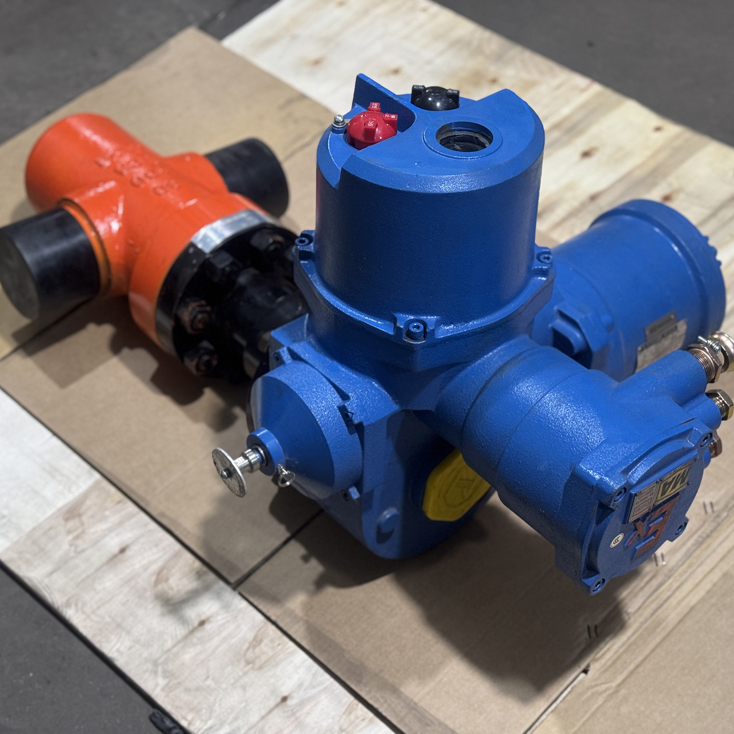 特高压电控闸阀 一体式机械闸阀节流装置 开关型多回转电动闸阀厂