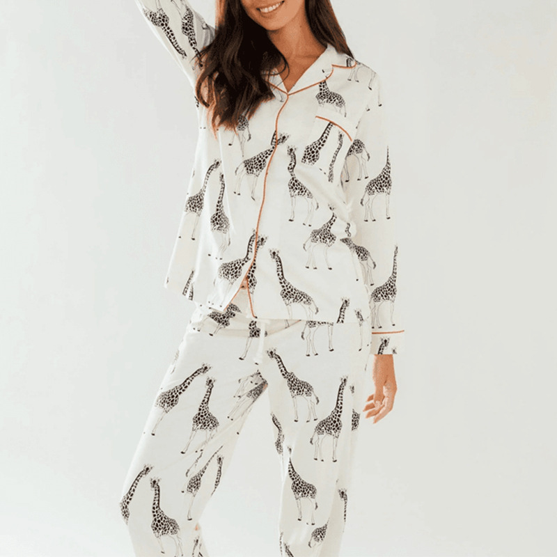Da Vinci Code Imported Niche Designer Light Luxury Trendy Brand Ins-Style Giraffe White Silk Pajama Set for Women