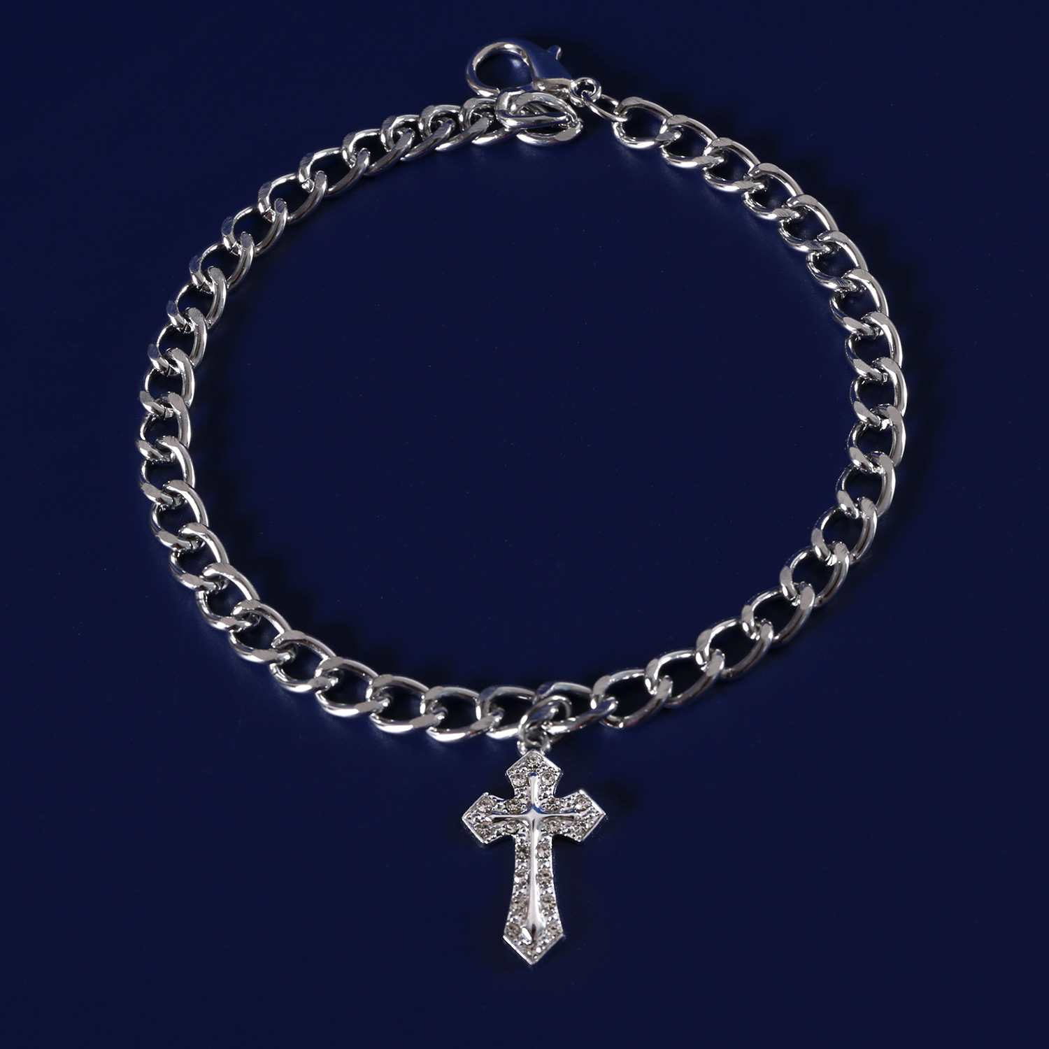 Comercio exterior mascotas cadenas de metal de diamante cruz barroco gatos perros dorados collares de plata estilo europeo y americano