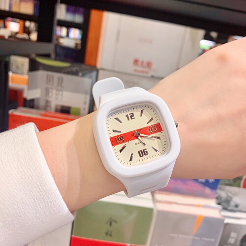 New square watch for women, Instagram college style, square silicone, unisex couple's watch, Korean version, forest system trend quartz watch