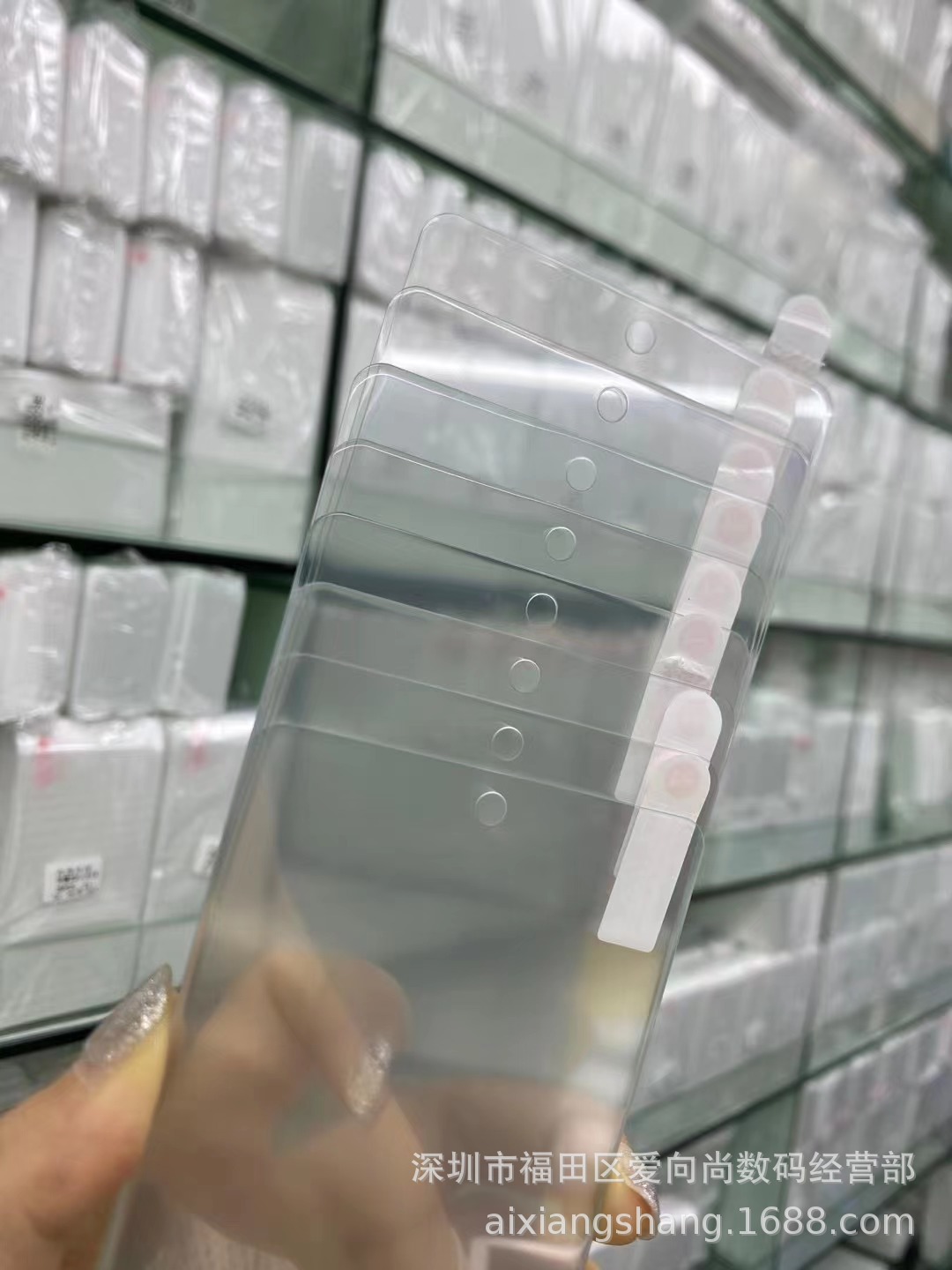 适用ZTE V70 钢化膜 中兴V70手机屏幕高清防爆玻璃保护贴膜 批发