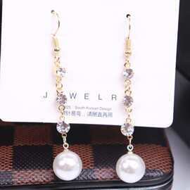 S925新款潮贝珠耳环 时尚轻奢耳坠气质百搭水钻耳钩 大气耳饰B364