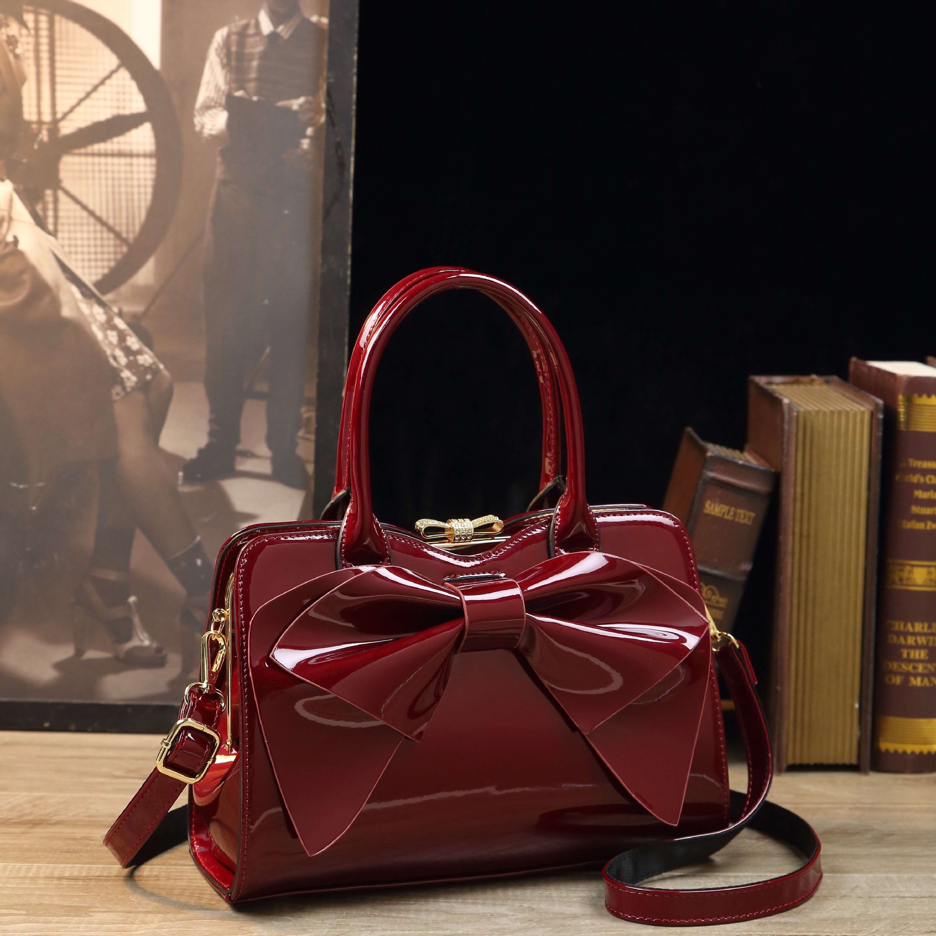 2025 bolsos de mujer nueva bolsa de moda, bolsos de mujer de cuero esmaltado, bolsos de hombro, bolsos de brazo mini