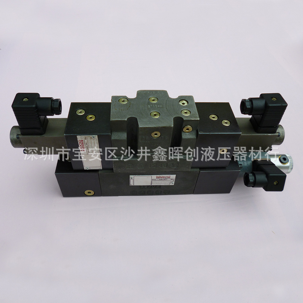 供应  维修 原装美国moog穆格比例阀 XWB10201