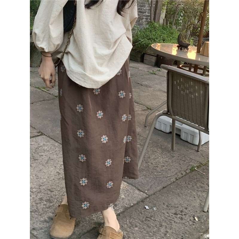 Retro Old Money Style Linen Embroidered Flower Tencel Skirt Women's Summer Thin High-Waisted Mid-Length Straight Skirt