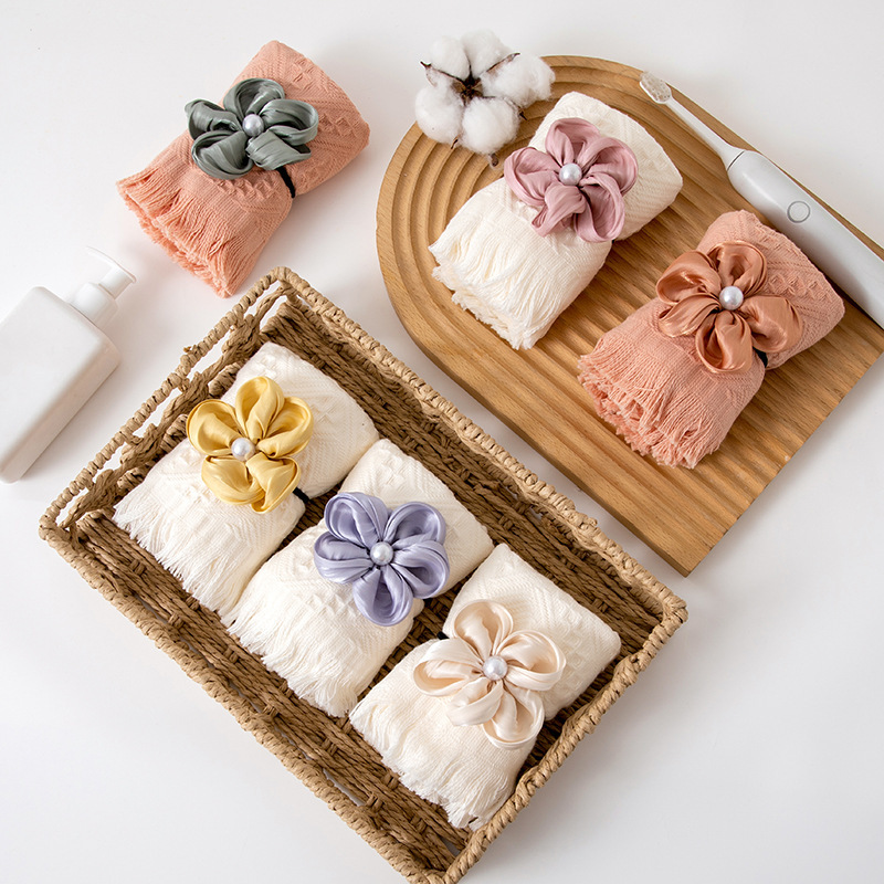 Hand gift cotton towel wedding gift bridesmaid wedding gift creative tassel towel wedding gift box with wholesale