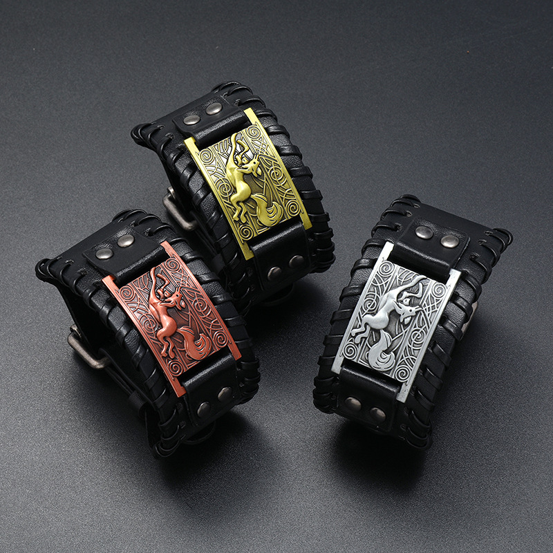 Simple retro Viking fox totem woven leather bracelet