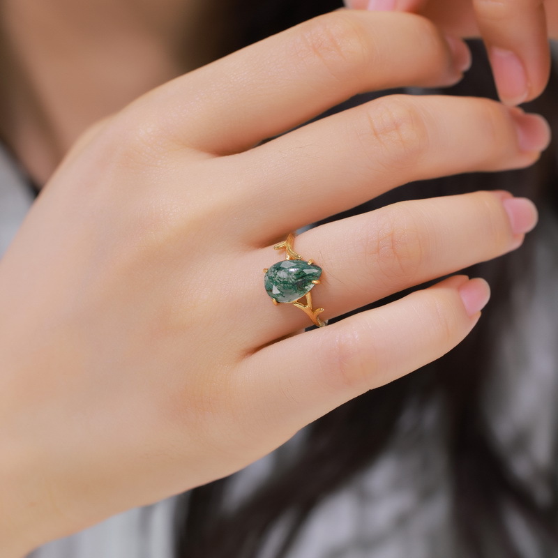 Atmósfera transfronteriza europea y americana Anillo cepillado de ágata de hierba de agua simple Mujer S925 Anillo de dedo alimentador de ágata de hierba de agua con incrustaciones de plata Lujo ligero