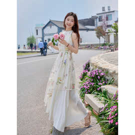 2025夏季新款女装无袖挂脖立体花朵刺绣挂脖长款时尚连衣裙N66102