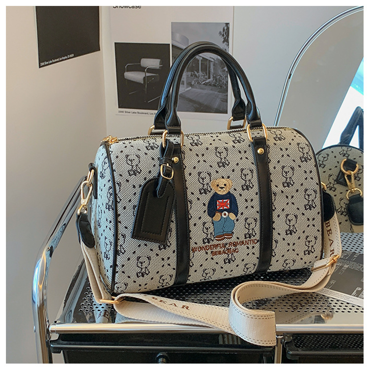 Women's Bags genuine large capacity wide band one shoulder messenger commuter Boston pillow bag female new high end_voghion.com