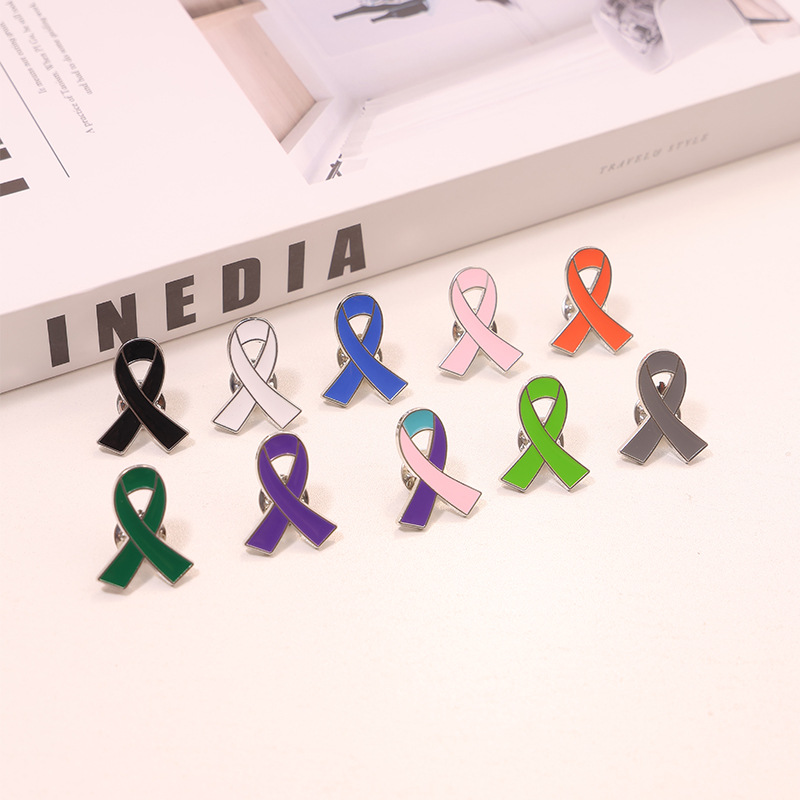 跨境热销国际艾滋粉红蝴蝶结胸针合金材质纽扣公益志愿者徽章飘带