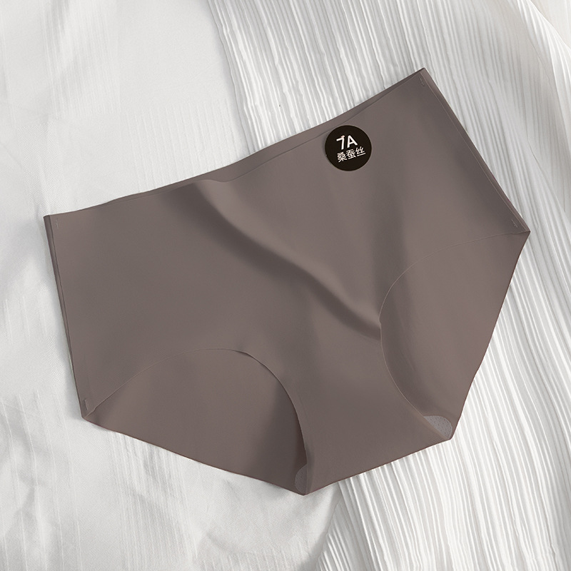 アイスシルクシームレスヨガフィットネスショーツ レディース 裾が締め付けない三角パンツ 7A桑蚕糸 抗菌 スポーツ 通気性ショーツ
