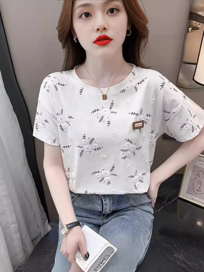 Plus Size Women's Printed Women's T-Shirt Short-Sleeved Korean Style 2025 Summer New Foam Floral Loose Versatile Top