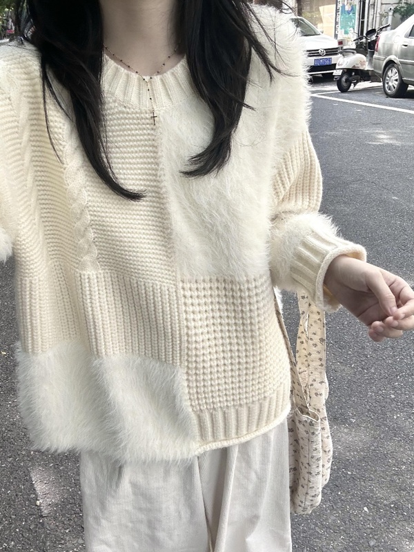 白色拼接水貂绒毛衣女秋冬慵懒高级感冬季设计感韩系宽松针织上衣|undefined