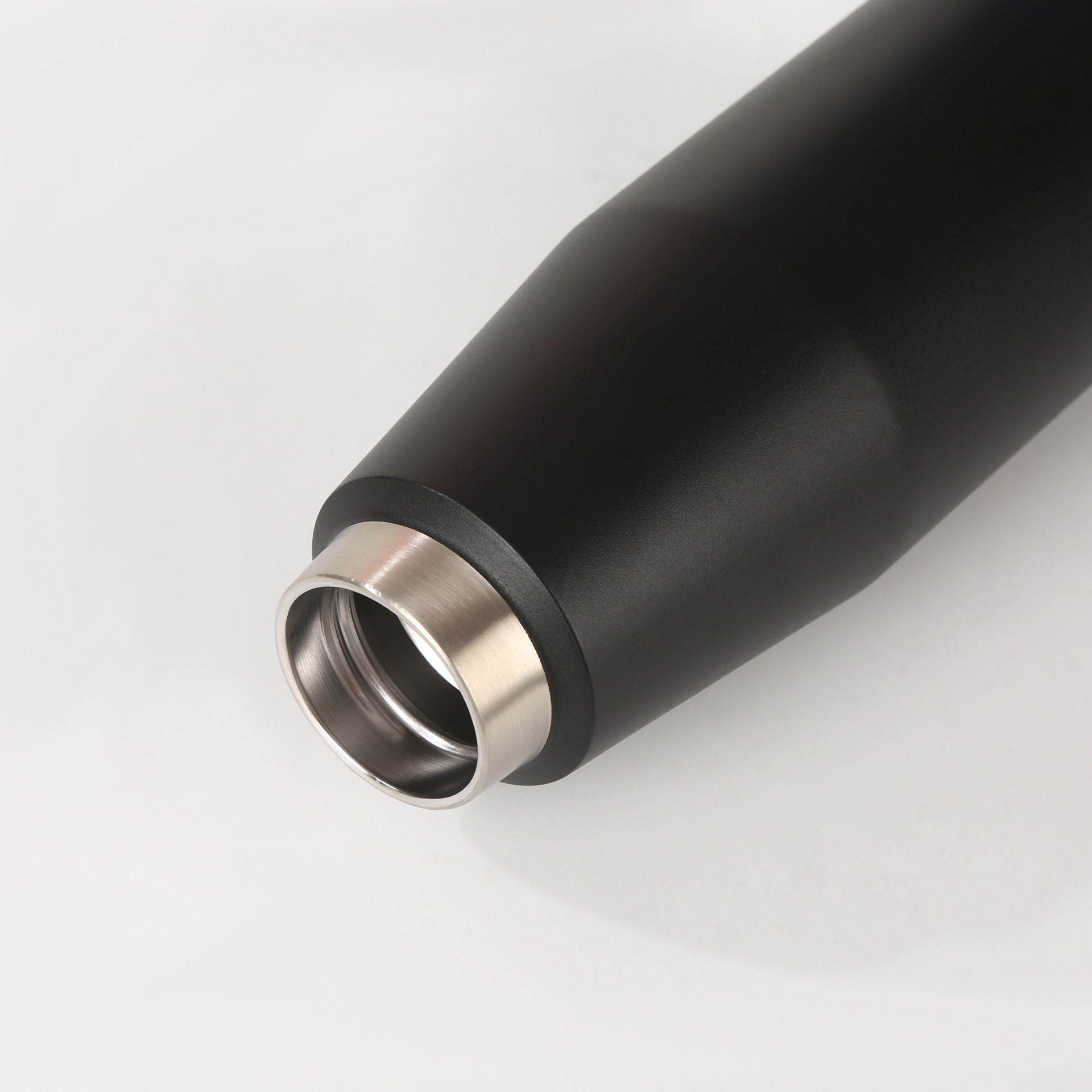 Transfronterizos estadounidenses de boca pequeña botella cónica taza de agua de acero inoxidable de gran capacidad taza portátil al aire libre al por mayor