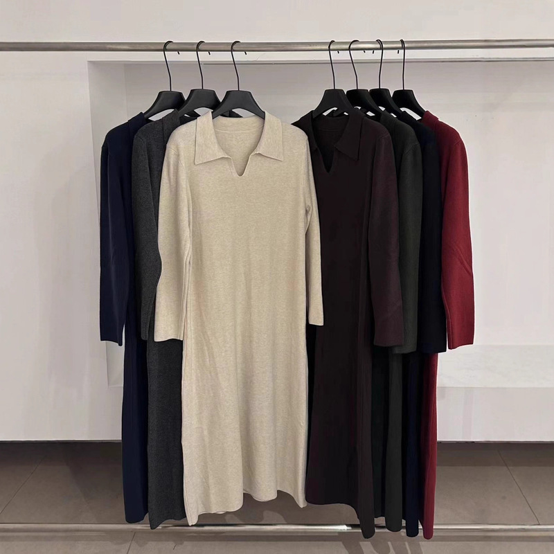 Fashionable Casual Design Knitted Dress for Women, New Autumn and Winter Style with a Turn-Down Collar, V-Neck, Slim-Fit Base Pullover Long Dress Fashionable Casual Design Knitted Dress for Women, New Autumn and Winter Style with a Turn-Down Collar, V-Neck, Slim-Fit Base Pullover Long Dress